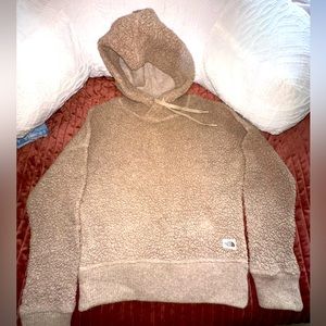 The NorthFace Women’s Sherpa Sweatshirt